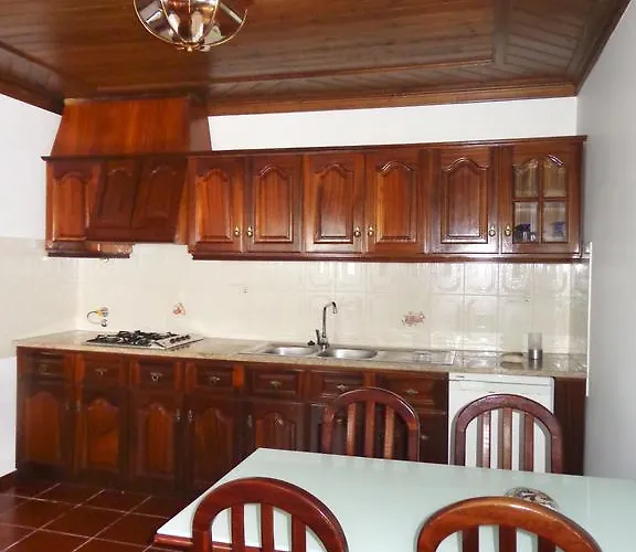 Quinta Da Falca נאזרה